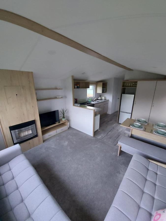 Woofles Luxury Caravan At Knaresborough Lido エクステリア 写真