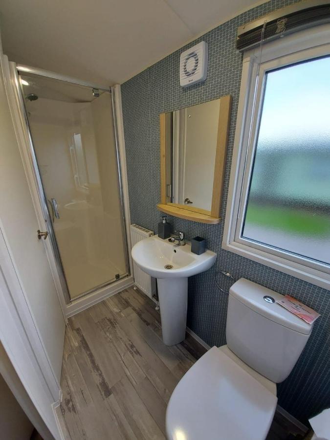 Woofles Luxury Caravan At Knaresborough Lido エクステリア 写真